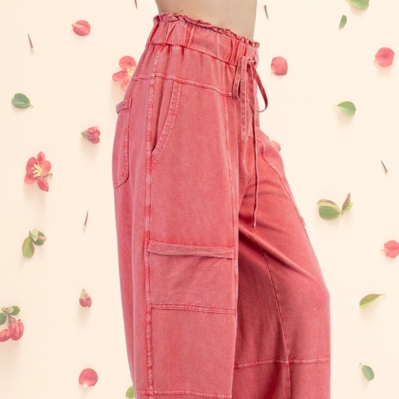 EASEL "Perfect Cargo Lux" Terry Knit Mineral Washed Flared Leg Raw Hems & Seams - Picture 5 of 15